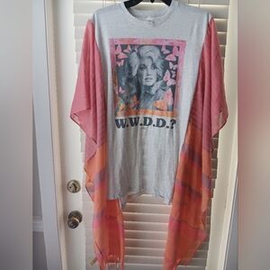 Upcycled Dolly Parton Graphic T-Shirt / Poncho